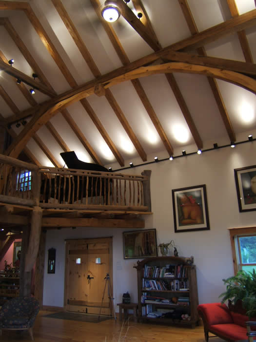Timber Frame Catedral Ceiling and Loft