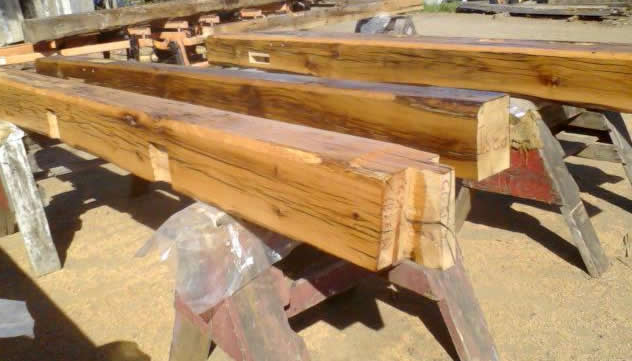 Timber Frame Connecting Girts and Posts