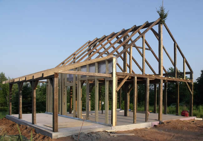 Install of the Heritage timber frame barn completed