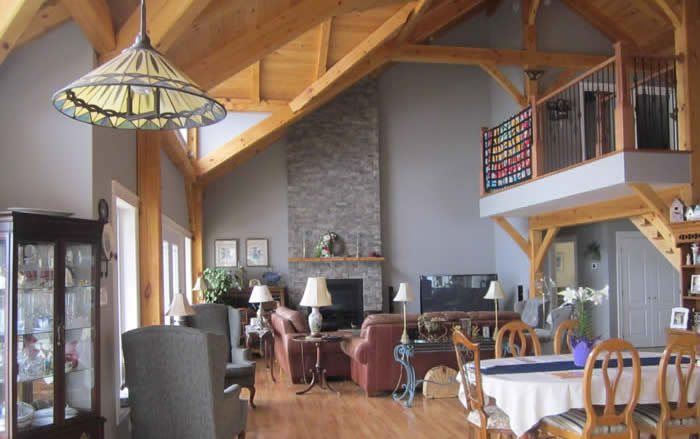 Pine Interior Timber Frame_Living and Dining Room